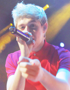 kryptoniall-deactivated20150613:  Niall Horan + pointing at cameras destroying