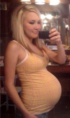  More pregnant videos and photos:  18 and