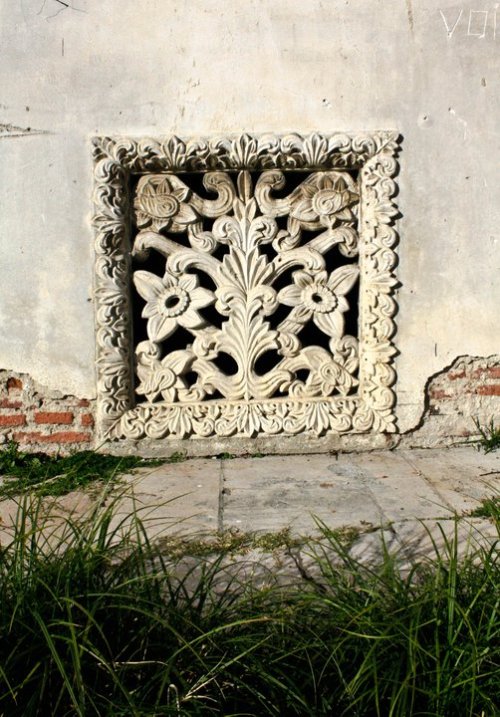 Detail. Brâncoveanu palace in Potlogi, Romania