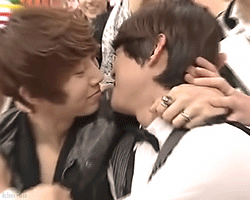 babybakuu:  I shall name this ship Hoho. 