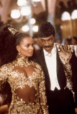 ruggedlacedlust:  Vanessa Bell Calloway &amp; Eddie Murphy in Coming to America 