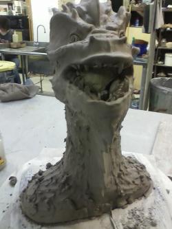 lt-rawrcharlierawr:  WELL HERE’S A SHITTY PIC OF MY SHITTY LIZARDGUY i have never sculpted before it shows it shows real bad Someone else in the class made Jesus fuckin’ Jesus AND IT LOOKS SO JESUSY I AM SO JEALOUS OF HIS JESUSING TALENT it’s fuckin’