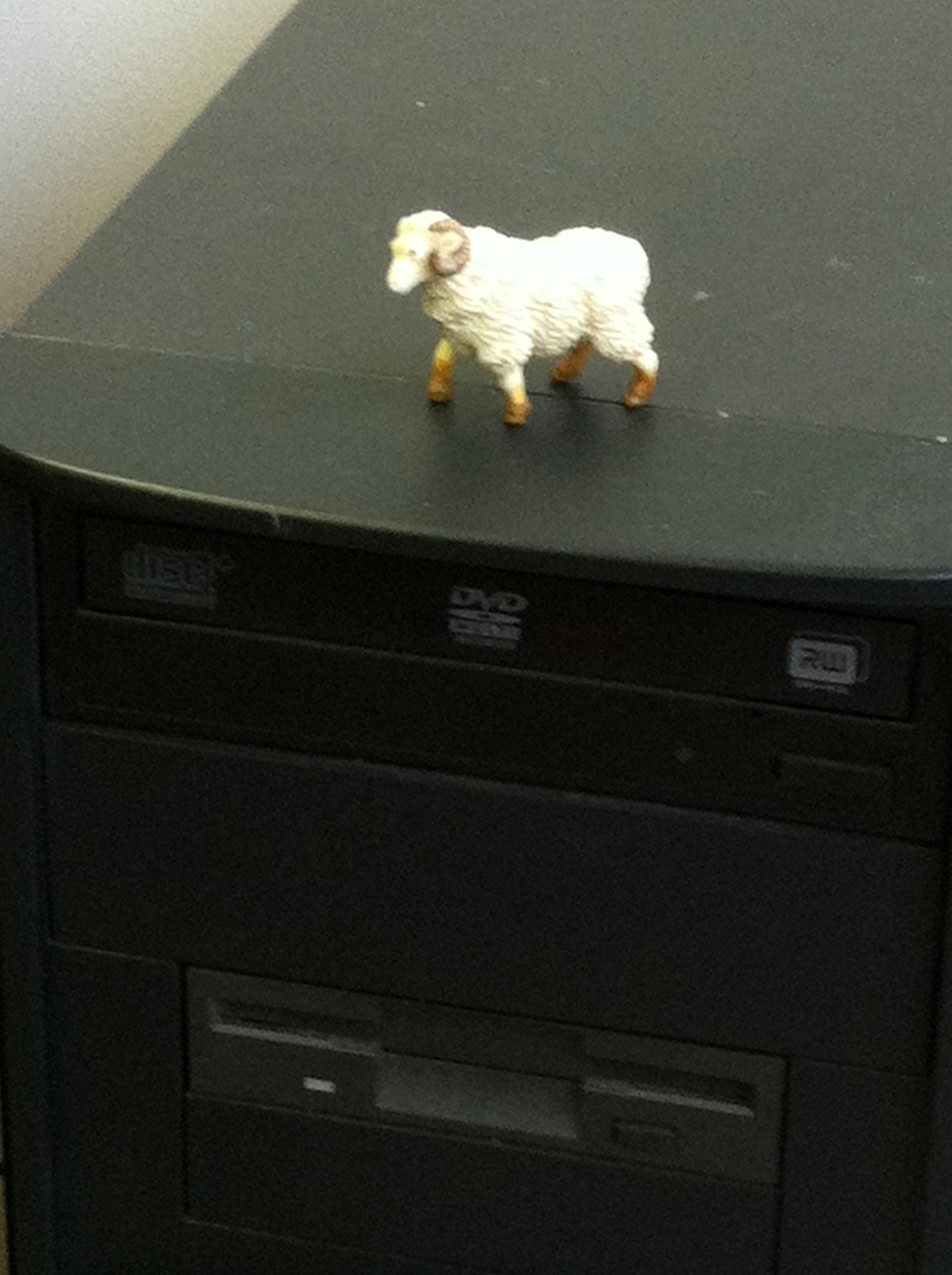 The only chance I had of adding extra RAM to my old office computer.