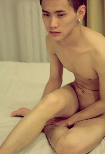 http://kinkigam1977.tumblr.com/post/32780605250