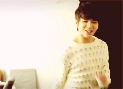 yuu-n:   2/70 gifs of Nam Woohyun  