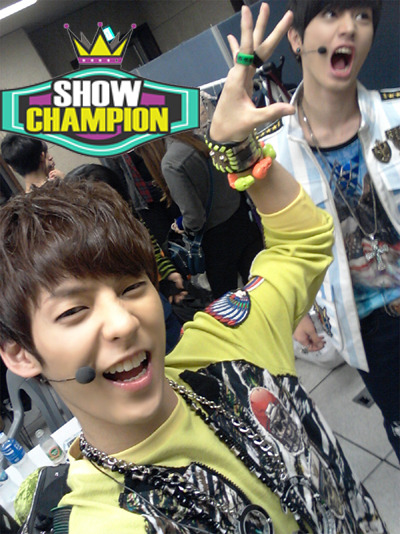 bewithbtob:  [OFFICIAL] 120925 Yook Sungjae and Lee Minhyuk @ MBC Show Champion 