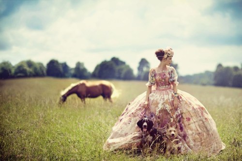 angelastocker:Dolce&amp;Gabbana Alta Moda for Vogue UK, October 2012