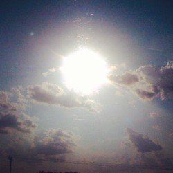 The sky as Amin Jah sees it! #clouds #sun #instaphoto #family  (Taken with Instagram)