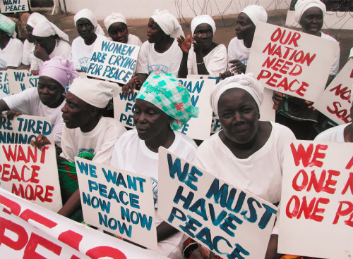 Photo by Pewee Flomoku   |   American Embassy in Monrovia, Liberia   |   July 2003Liberia, in the mi