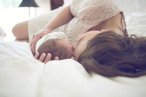 concibembarazo:  Con esta bonita y tierna foto os deseamos desde Concibe un feliz viernes y fin de semana a todos :-) Fuente: Pinterest