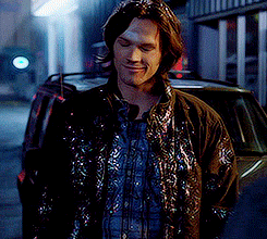 phoestiel:  I love how that’s not even Dean, that’s straight up Jensen laughing