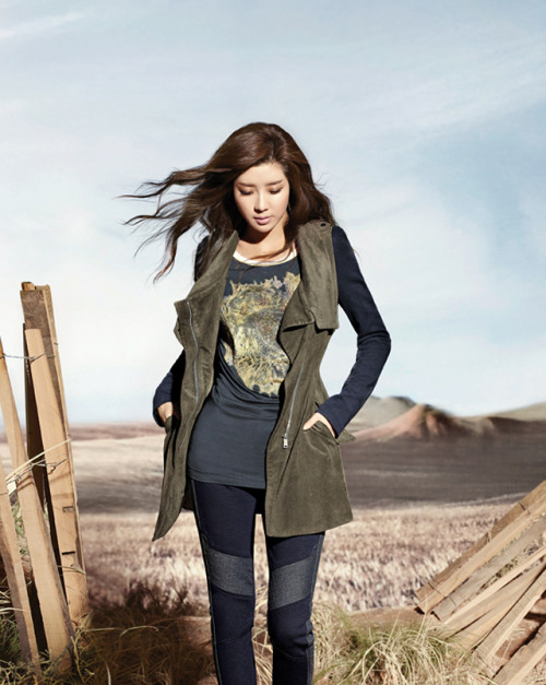 손담비 (Son Dam Bi), BLU PEPE [F/W ‘12]