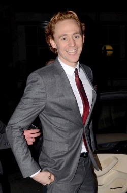 Torrilla:  Tom Hiddleston Attends The London Evening Standard British Film Awards