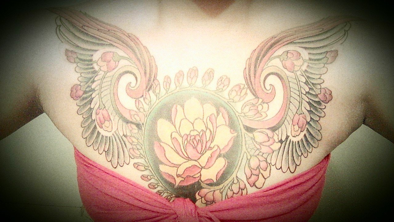 boonjin:  There are a few holes because it is going to link to my back piece and