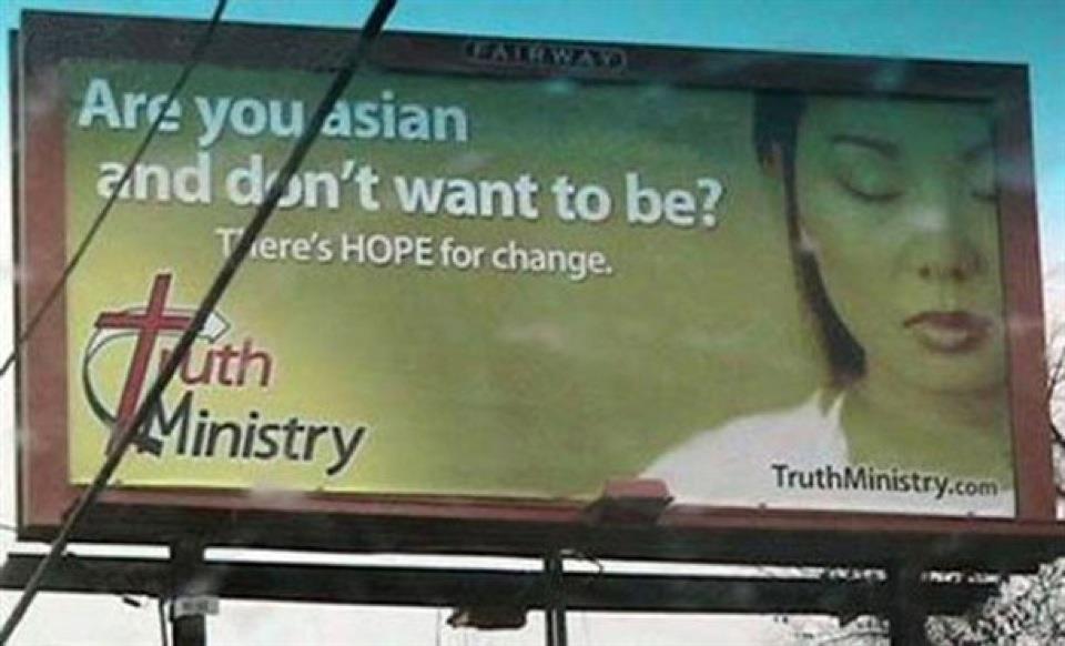 ohleahdarling:  jayg4tsby:  wut lets pray the asian away guys  wat.