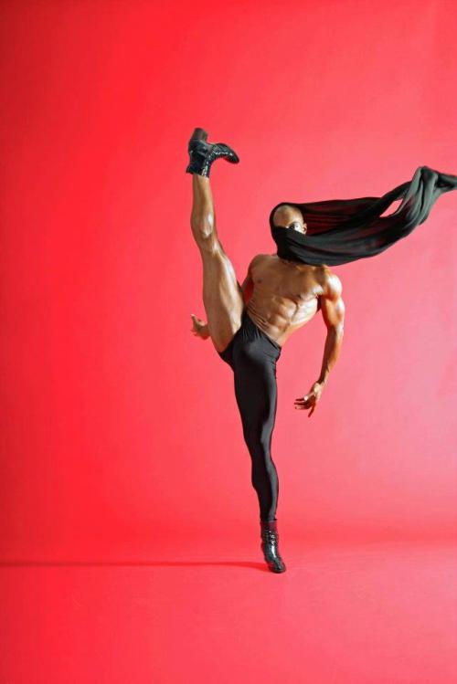 thepointes:  Desmond Richardson