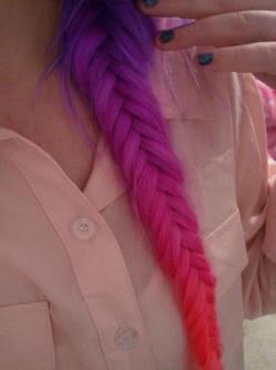 nerdjunkies:  Pretty braid 