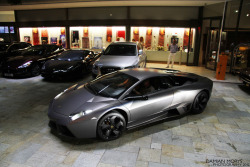 automotivated:  Reventon. (by Damian Morys