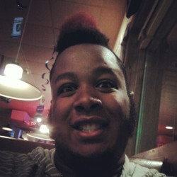 Hanging at Old Chicago. Pizza and fun and i’m tipsy as hell!!! (Taken with Instagram)