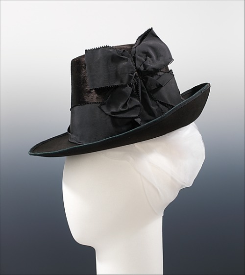 omgthatdress: Hat 1885 The Metropolitan Museum of Art