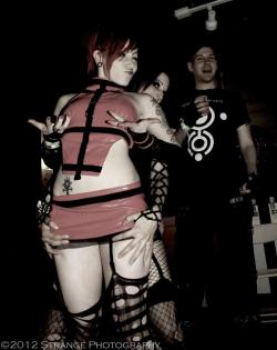 porphyriasuicide:  Here’s some more recent fun Gogo-ing and getting “super friendly” with one of my most favorite friends MelissaSaurus Wrecks at the last Cybertron.