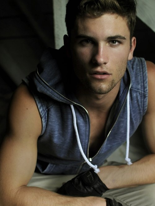andromalehotness:  Tanner Dillon 