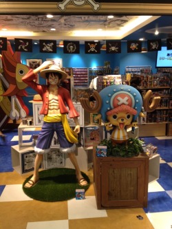 samuraiis:  zorojuurou: Shibuya Parco One Piece Store pictures  You can buy everything related to one piece, fron postcard to POP or Tshirts, the place to be as a one piece fan! I wish i can go there one day, it’s written in my “place to go” list!