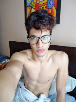 phillipej20:  Morning People  Sexy boy. ….