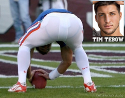 mystickymess:  Oh the things I’d do to Tim Tebow’s ass! 