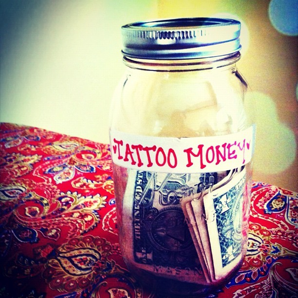 teandhoney:  Time to fill this baby up! 💘 #masonjar #tattoo #money #paisley (Taken