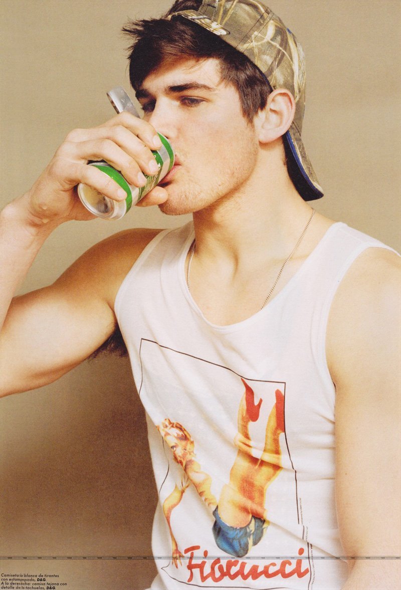 maletectonics:  Ryan Bertroche 