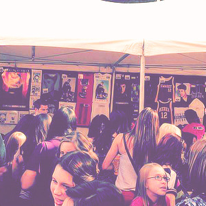 feelikedancings:  “ducks, ducks, ducks, ducks, quack, quack, quack, zooooom!”
