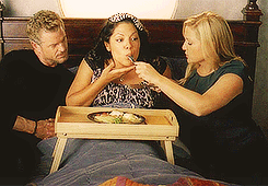 laurenurgayisshowing:  Now Mark is dead and Arizona done fucked up! My OT3 is screwed  