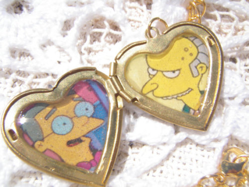Another Mr Burns and Smithers love heart locket for the Etsy store! Available at https://www.etsy.co