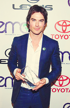 Ian Somerhalder holds the EMA Futures Award backstage at the 22nd Annual Environmental