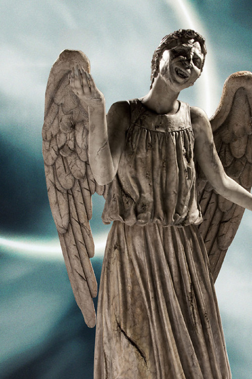 sex-on-the-bleach:Has anyone else seen the Weeping Angel on the BBC’s page?I mean…Could they have pi