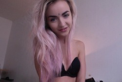 sugarsn0w:     ♡ Q’D!! Pale, Pretty, and Pastel! I follow back similar! ♡     