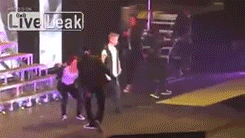 stonedpervert:     onlylolgifs:  Justin Bieber throws up on stage in Arizona   http://www.liveleak.com/view?i=fc1_1349005219 In the video you can clearly see he’s lip synching. The vocals keep going as he’s throwing up. If you’re gonna play shitty