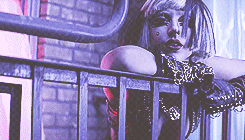 artpopist:  I’m on the Edge of Glory. 