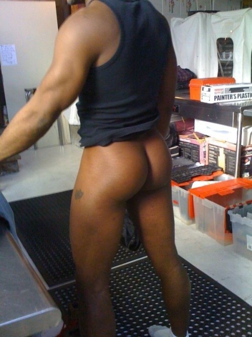 allhailtheblackmalebooty:  POW!