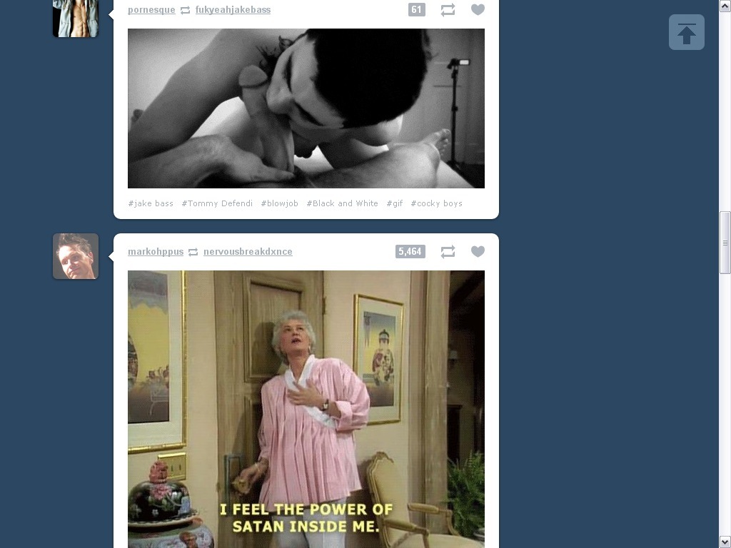 thebleedingpoet:  BEST! This legit just happened on my dash XD  