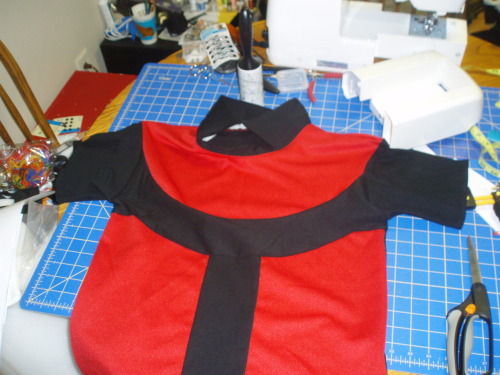 caffeinatedcrafting:Ruby v2.0 is off, completely remaking the costume for Youma because it got lost 