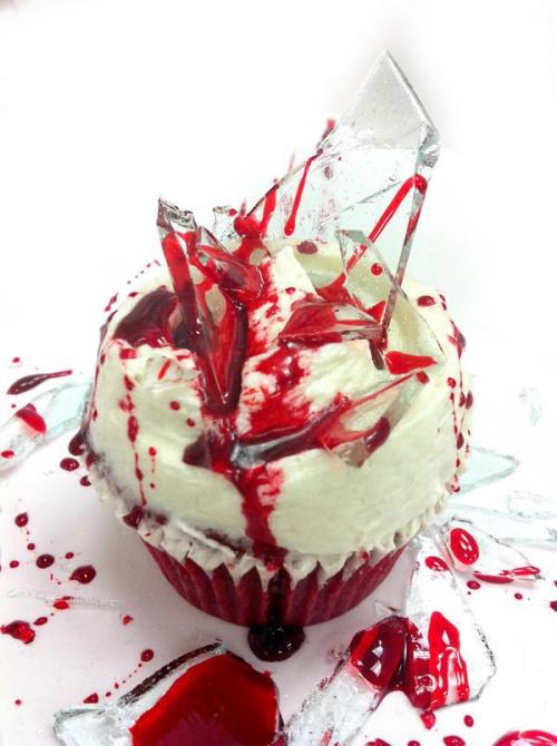 bononoh:superpunch2:Dexter cupcakes:Red Velvet with whipped vanilla icing, shards of sugar glass and