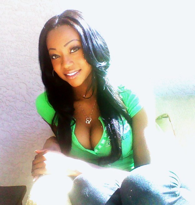 badbroads:  http://badbroads.tumblr.com/ TJ’s Bad Broads: The # 1 Source For The