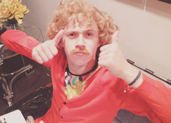 malikthrust-blog:  Niall on Twitter/Instagram. 