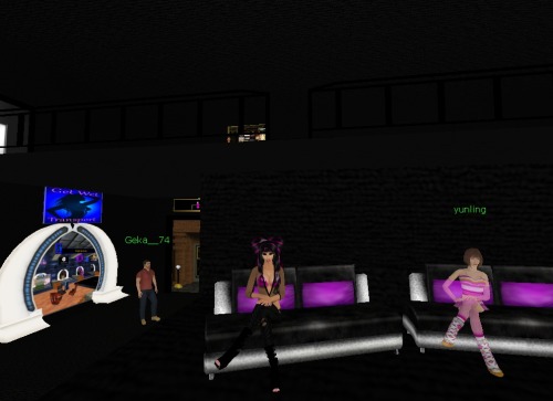 oldxsole: who goes to utherverse? i do :) I do ad Wells :-)