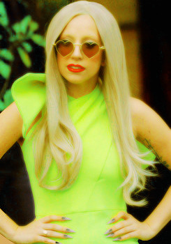 Paws UP