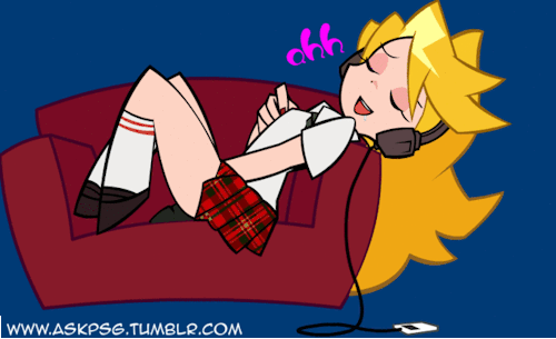bluedragonkaiser:  off-dutyninja:    There’s something sexy about the way Stocking flips her hair in the first GIF.  < |D’“”
