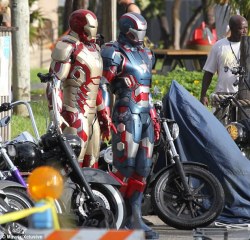 greatbriton:  vengerturtle:  the little symbol on Iron Patriot’s hipbone is cracking me up???  oh gawd. so this is official military armor. I AM GOING TO THROW UP ON EVERYTHING MARVEL LOVES 
