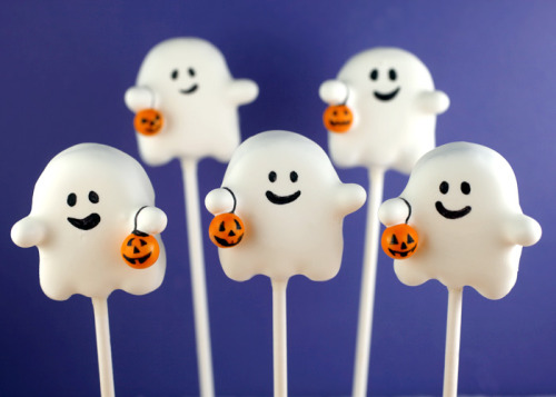 gastrogirl:  adorable ghost cake pops.  porn pictures